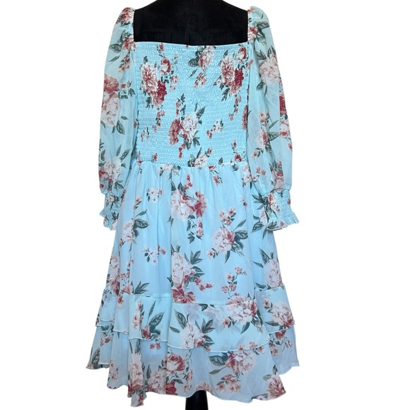 Exlura NWT Woman’s Large Tiered Square Neck Smocked Ruffled Blue Floral Sundress - Picture 6 of 11